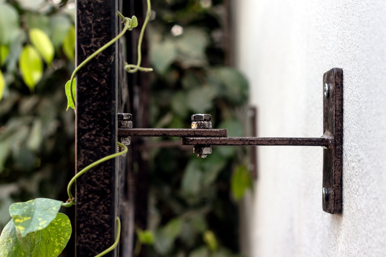 H Potter Metal Iron Scroll Wall Trellis