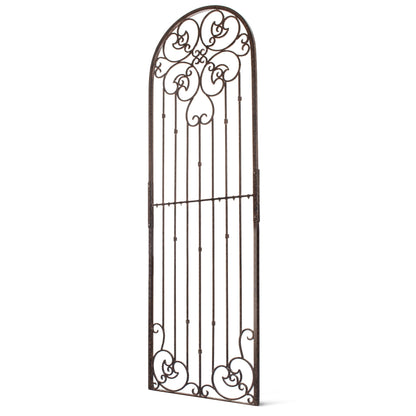 Entry path install — adds curb appeal, guides climbers; privacy without bulky fencing