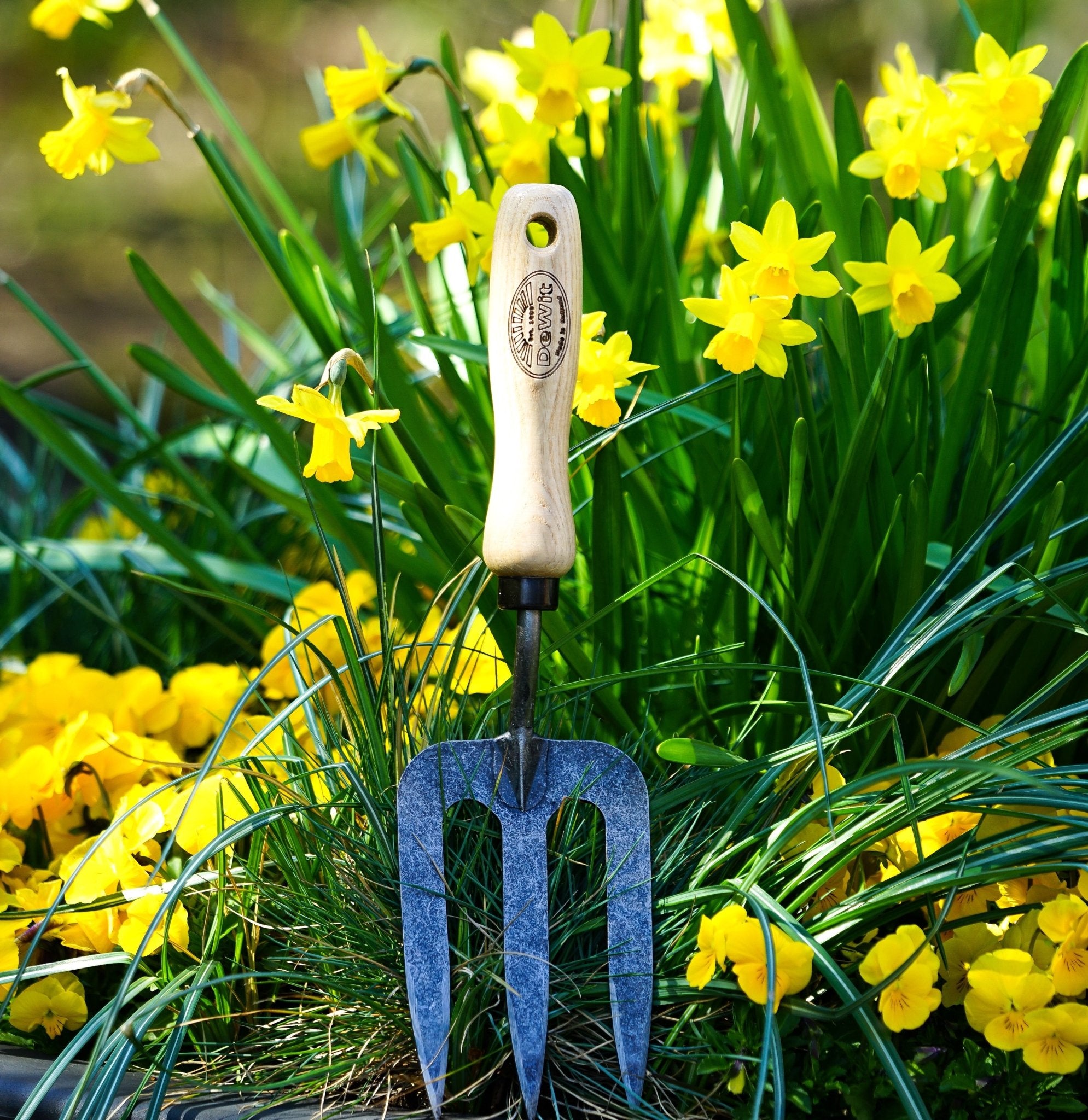 H Potter × DeWit Forged Hand Fork