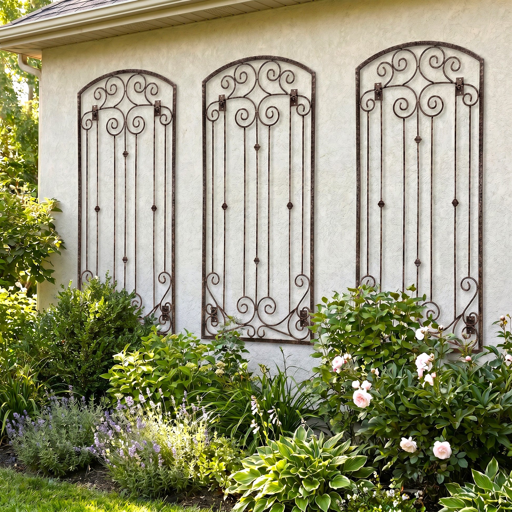 H Potter set of 3 lenox estate garden wall trellises on a house