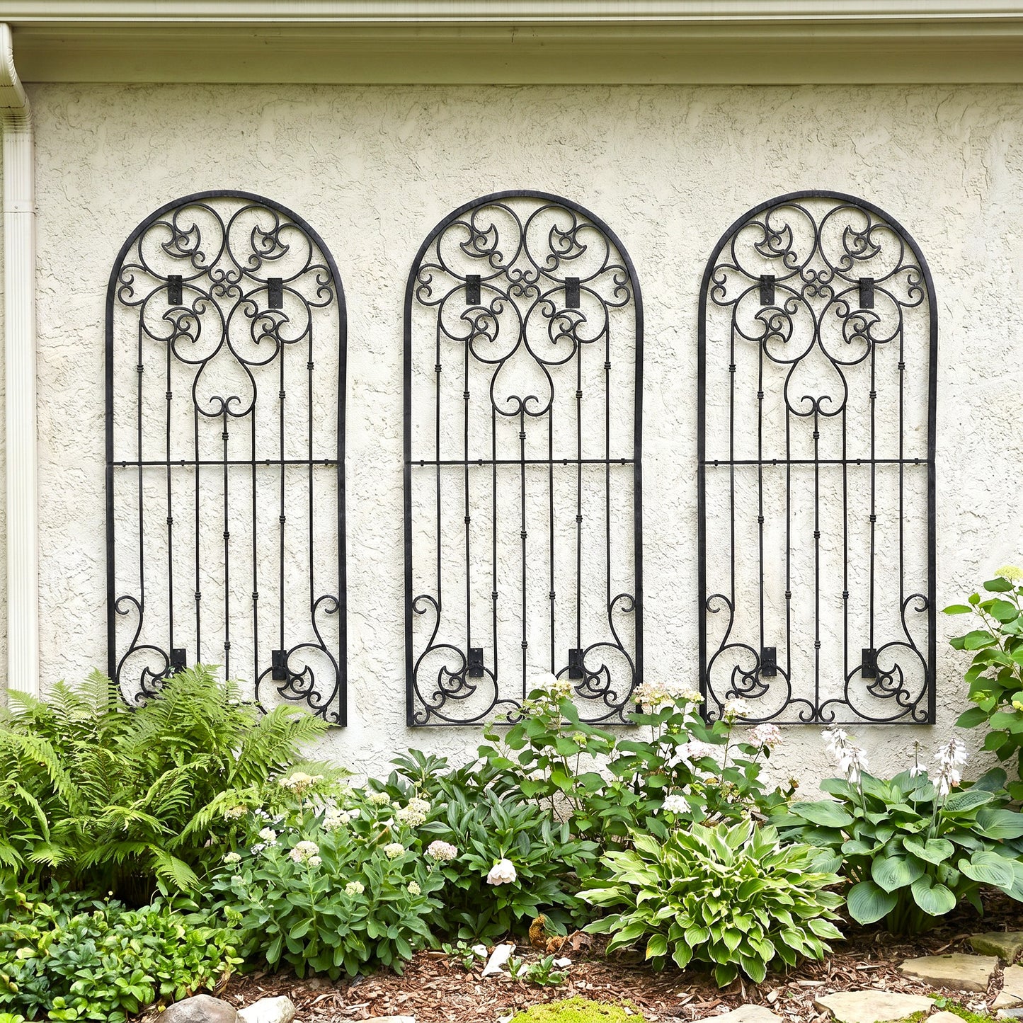 H Potter metal garden trellises on a house as wall art black finish set of 3