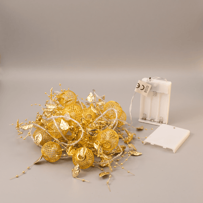 h potter ora golden globe string lights detail with battery pack