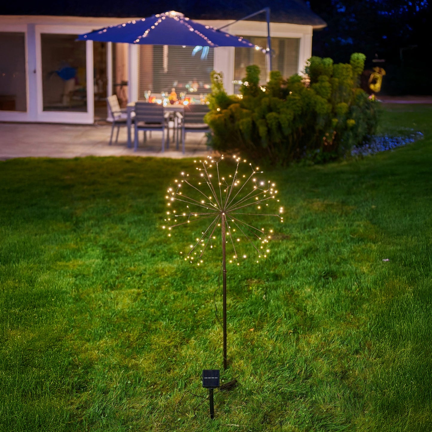 H Potter Solar Golden Bloom Garden Light Large in backyard landscape