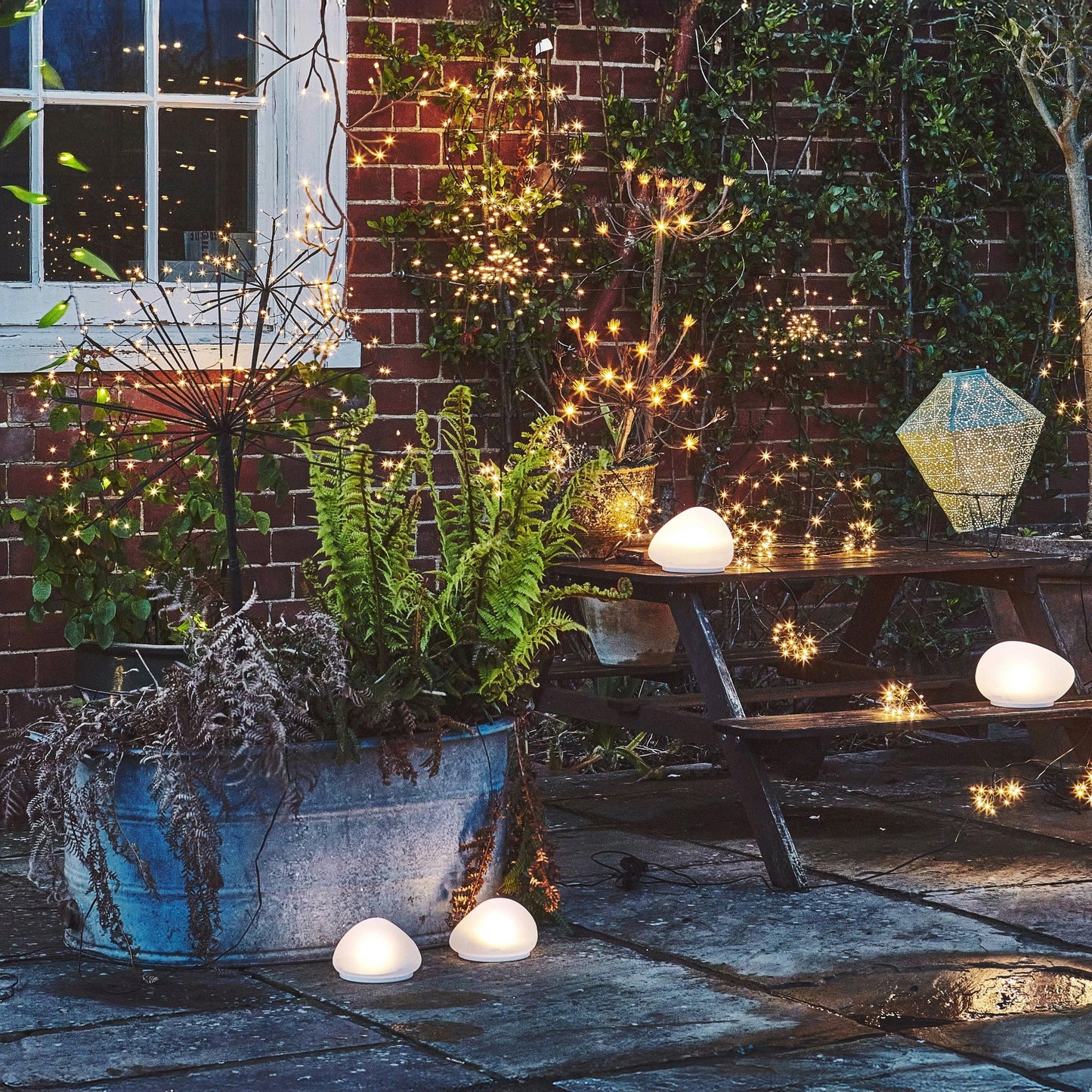 H Potter Solar Glass Riverstone Rock Light – Warm LED Outdoor Garden Accent (Large or Small)