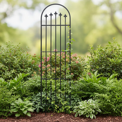 H Potter Metal garden trellis with decorative top on a white background