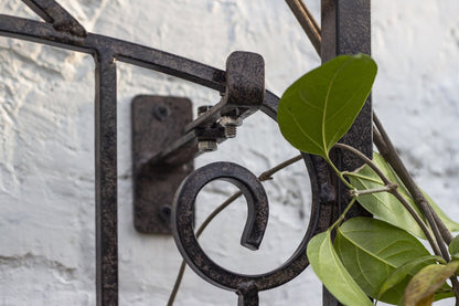 h potter trellis iron metal wall art yard patio deck garden climbing plants