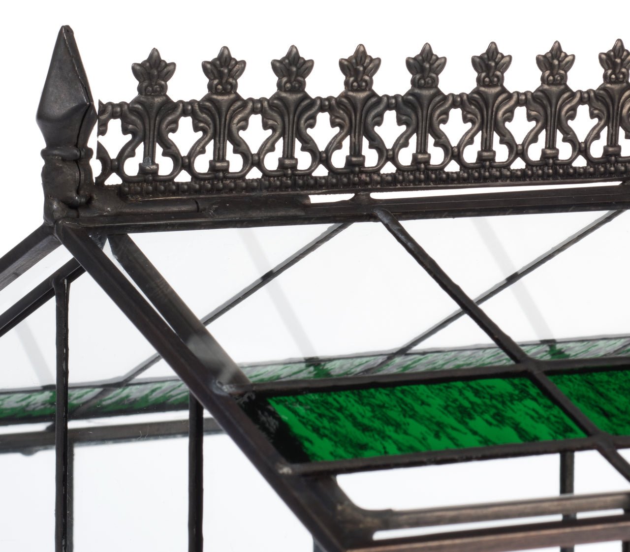 Close up of H Potter Terrarium Classic Wardian Case decorative roof trim