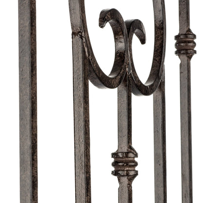 close up of h potter metal garden trellis